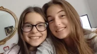 Sorelle scomparse, si continua a cercare: trovato un fermaglio di Sarah, primo indizio da giorni