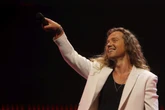 L’éphéméride du 7 juillet : joyeux anniversaire à Julien Doré !