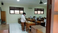 Indonesia Darurat Covid-19, Pemerintah Pusat Masih Nekat Dorong Sekolah Dibuka