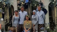 Penuh Haru, Intip 7 Momen Siraman Alika Islamadina yang Bernuansa Biru