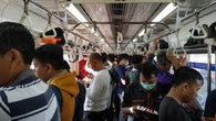 16 Penumpang KRL Kedapatan Reaktif Covid-19 saat Dilakukan Tes Antigen Acak