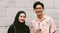 Anak Mendadak Demam Tak Lama Setelah Lahir, Dinda Hauw Panik dan Menangis