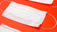 Jangan Cuma Tiga Lapis, Ini Alasan Harus Tetep Pakai Masker Medis