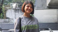 Syuting Film Hitam, Sara Fajira Dapat Pengalaman Mistis