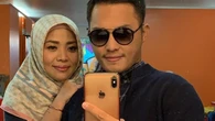 Muzdalifah Posting Foto Keluarga di Hari Ultah, Sofa Malah Bikin Salfok