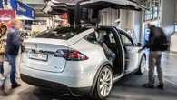 Best 5 Oto: Tesla Supercharger V3 di Shenzhen, Koleksi Motor Ganjar Pranowo