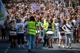 Manifestations en Serbie : des opposants au gouvernement dénoncent les violences policières et la corruption