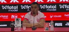 Árbitro teve participação, diz Jair Ventura após derrota do Vitória