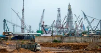 Ngừng mua dầu Nga, quốc gia BRICS chưa thoát 'kiếp nạn' bị Mỹ trừng phạt: Vẫn tiếp nhận hàng chục nghìn tàu 'lạ', có thể thổi bùng cơn giận của Washington