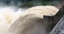 Mở gấp cửa xả đáy thuỷ điện Sơn La