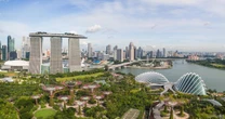 "Bất ổn đáng kể" khiến Singapore có mức tăng trưởng kém Việt Nam gần 2 lần