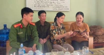 Vay ngân hàng online 500 triệu đồng, người phụ nữ 56 tuổi thao tác sai, chuyển khoản nhầm toàn bộ tiền cho tài khoản Techcombank trùng tên với con gái