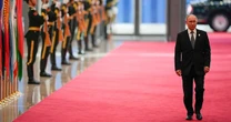 Vì sao nhà báo Mỹ nói ông Putin là nhà lãnh đạo được yêu thích nhất thế giới?