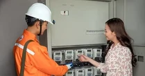 Hà Nội hướng dẫn cách giúp người dân 'chống shock' với hóa đơn tiền điện tăng vọt