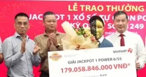 Một giáo viên ở Đà Nẵng đã làm được điều mà hàng triệu người chơi Vietlott ao ước