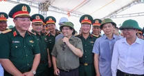 "Dự án khẩn cấp" vượt tiến độ 3 tháng, Thủ tướng đề nghị khen thưởng nhà thầu ngay tại công trường