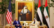 Tổng thống Donald Trump ký loạt hợp đồng hơn 2.000 tỉ USD tại Trung Đông
