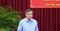 Không để cán bộ 'ngồi cà phê bàn chuyện cơ cấu' xao nhãng nhiệm vụ