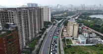 Người dân quay lại Hà Nội sớm, cao tốc Pháp Vân - Cầu Giẽ ùn ứ hơn 5km