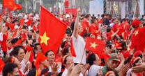 Thế giới gọi tên Hà Nội: "Cơn mưa" lời khen đổ về Việt Nam