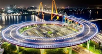 Cây cầu biểu tượng "Cửa thế giới" do Vingroup đầu tư thông xe, đô thị đảo nghỉ dưỡng duy nhất VN cất cánh