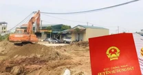 Sổ đỏ gần 850m2 gồm đất ở và đất nông nghiệp, nay Nhà nước thu hồi 300m2 đất ở để làm đường thì có được bồi thường đủ đất ở hay không?