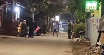Người đàn ông gục chết trên xe ở TPHCM, công an tìm người phụ nữ đi cùng