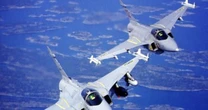 Chạm trán đầu tiên giữa Hungary và Nga khi JAS 39 chặn MiG-31