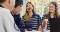 “Kế hoạch B” cho học sinh muốn du học phổ thông: Học chương trình quốc tế tại Việt Nam