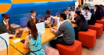 Loạt ngân hàng Việt Nam cắt giảm "kỷ lục" hơn 4.200 nhân viên, chuyện gì đã xảy ra?