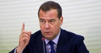 Ông Medvedev cảnh báo Tổng thống Trump: Nga không phải là Iran