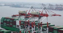 Ông Trump nói Nhà Trắng đã gửi thư thông báo mức thuế 25% tới Hàn Quốc Nhật Bản, dọa sẽ tăng thêm 25% nếu trả đũa