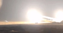 400 UAV xuất kích, TT Putin ra đòn trả đũa khốc liệt nhất: Kiev cháy rực như biển lửa, quân NATO bỏ mạng?