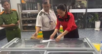 Vụ "tố" heo bẩn: Bước đầu xác định nguồn gốc hình ảnh lan truyền là ảnh chụp mang đi tiêu hủy