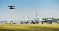 Vô hiệu hóa vật thể lạ, thiết bị không người lái xâm phạm sân bay thế nào?
