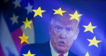 Ông Trump doạ đánh thuế 50% với hàng hoá EU ngay 1/6 vì "đàm phán chẳng đi đến đâu"