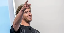 Giấc mơ AI nghìn tỷ USD của Mark Zuckerberg: Vung núi tiền chiêu mộ phù thủy dữ liệu, tái thiết Meta thành cỗ máy siêu trí tuệ vô địch thiên hạ