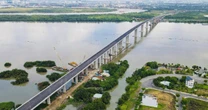 Người dân từ Tp.HCM đi Đồng Nai - Sân bay Long Thành sẽ nhanh hơn nhờ cây cầu gần 2.000 tỉ đồng chính thức thông xe vào tháng 9
