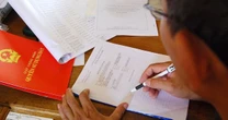 Tất cả người dân cả nước đặc biệt chú ý vấn đề liên quan đến sổ đỏ