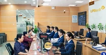 Cụ bà 72 tuổi một mình đi rút 1 tỷ đồng tiền tiết kiệm để chuyển khoản: Nhân viên LPBank vừa báo hệ thống lỗi 30 phút, công an có mặt để làm việc