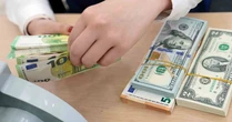 Cha qua đời, gia đình phải nộp 10 tỷ USD thuế thừa kế