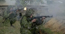 Tổng thống Belarus nêu lý do rút quân tăng cường khỏi biên giới với Ukraine