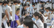Thạc sĩ cũng thất nghiệp, "bằng cấp đã mất giá"