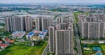 Chung cư 70m2 giờ đã lên tới 5,3 tỷ đồng: Một gia đình thu nhập trung bình phải mất tới gần 27 năm nếu dành toàn bộ thu nhập để mua nhà