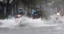 Đêm nay, miền Bắc nhiều nơi mưa to, nhiệt độ giảm