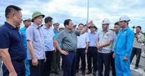 102 mũi thi công, 450 thiết bị, gần 1.300 kỹ sư, công nhân, quyết tâm hoàn thành dự án 10.000 tỷ theo mục tiêu Thủ tướng giao
