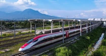 Loại Nhật Bản, chốt Trung Quốc xây dự án đường sắt cao tốc 20 tỷ USD: Công ty vận hành lỗ gần 400 triệu USD, nền kinh tế lớn nhất Đông Nam Á ‘như ngồi trên đống lửa’ vì lo nợ