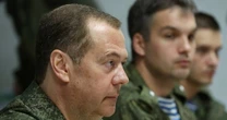 Ông Dmitry Medvedev: Thỏa thuận khoáng sản nghĩa là Mỹ buộc Ukraine phải chi trả cho các khoản viện trợ