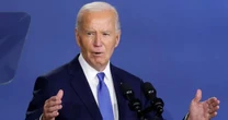 Các nhà tài trợ hoãn số tiền khổng lồ khi ông Biden chưa rút lui
