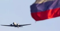 Nga dừng hoạt động 8 sân bay khi Ukraine mở cuộc không kích quy mô lớn